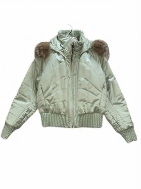 Vintage Metropolis Legacy Couloir Ski Jacket in Mint With Raccoon Trimmed Hood